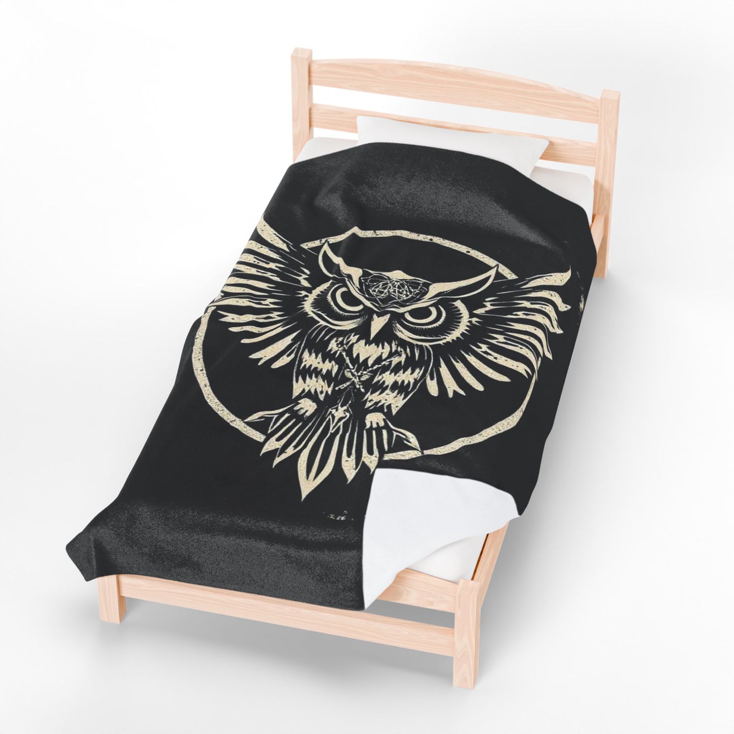 Plush Blanket - Dark Owl Design, Cozy Home Decor